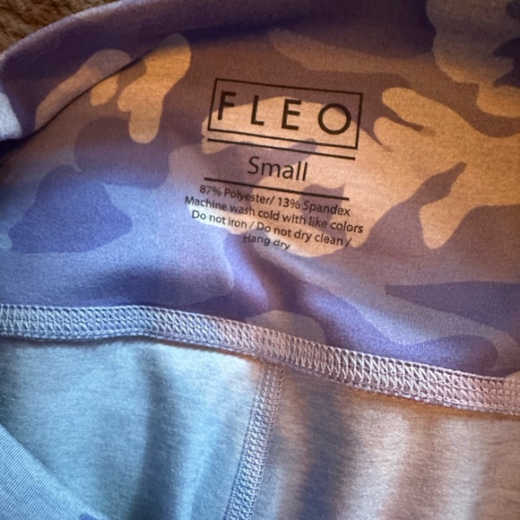 Fleo high rise camo - never worn - Picture 2 of 4
